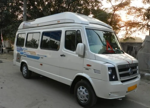 15 seater tempo traveller