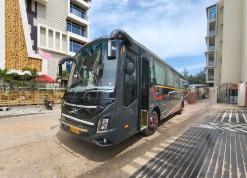 40 Seater premium bus